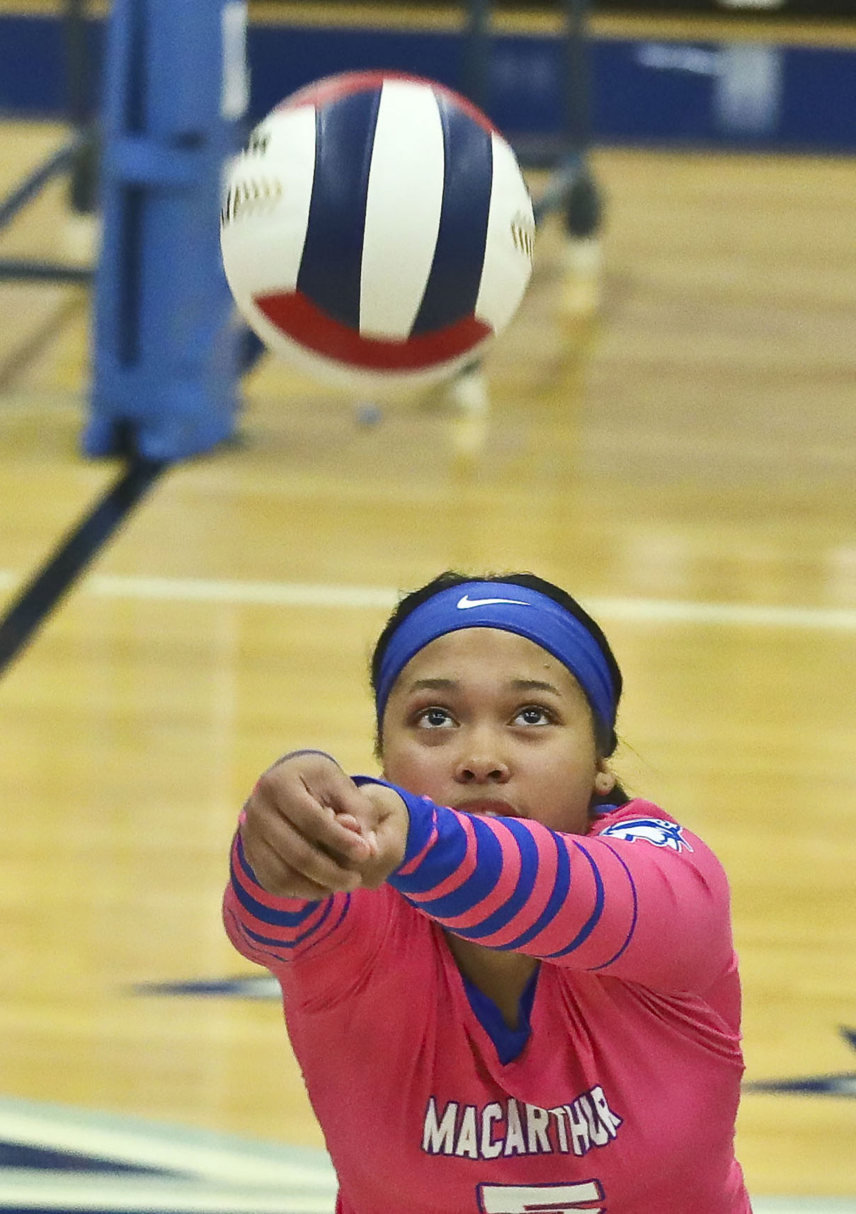Volleyball MacArthur Mount Zion 44 10.02.19.JPG